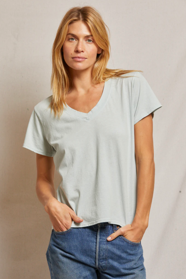 relaxed fit short sleeve v-neck t-shirt mint light green